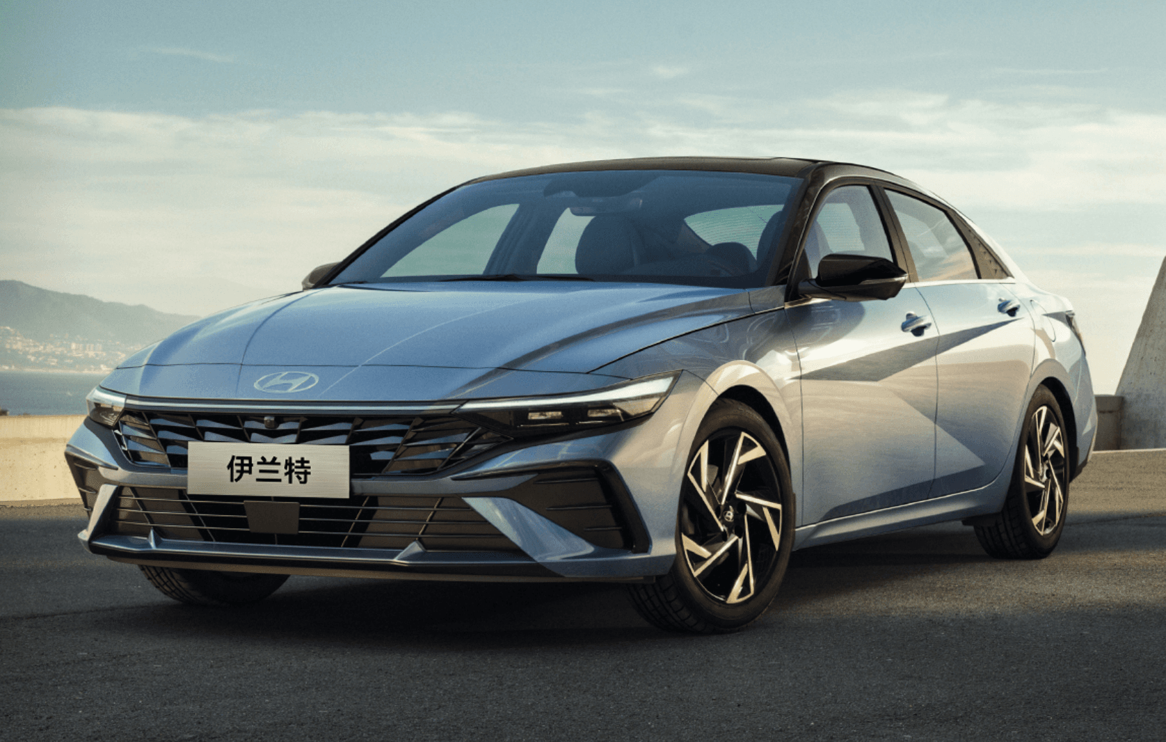 Hyundai Elantra, салон или дополнительный ракурс
